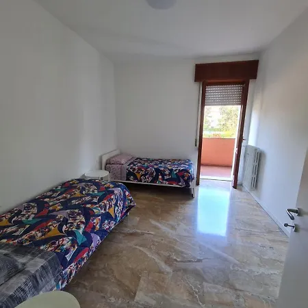Apartment La Finestra Sul Parco