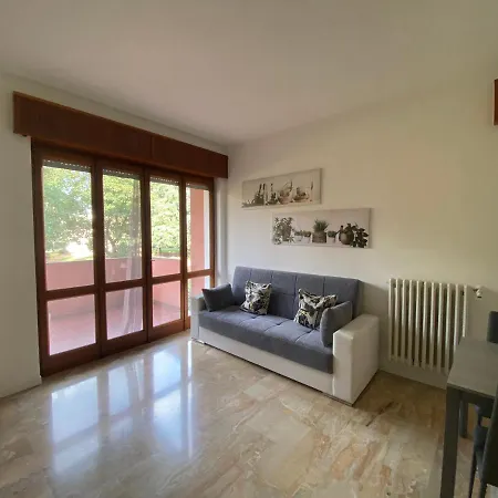 La Finestra Sul Parco Apartment